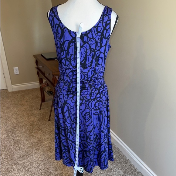 Cleo Dress Black Purple Midi V-Neck Sleeveless Tummy Control Ruched Women's Sz8P - Picture 9 of 14